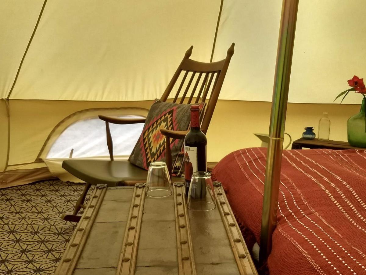 Romantic Safari Tent Тортоса Екстериор снимка